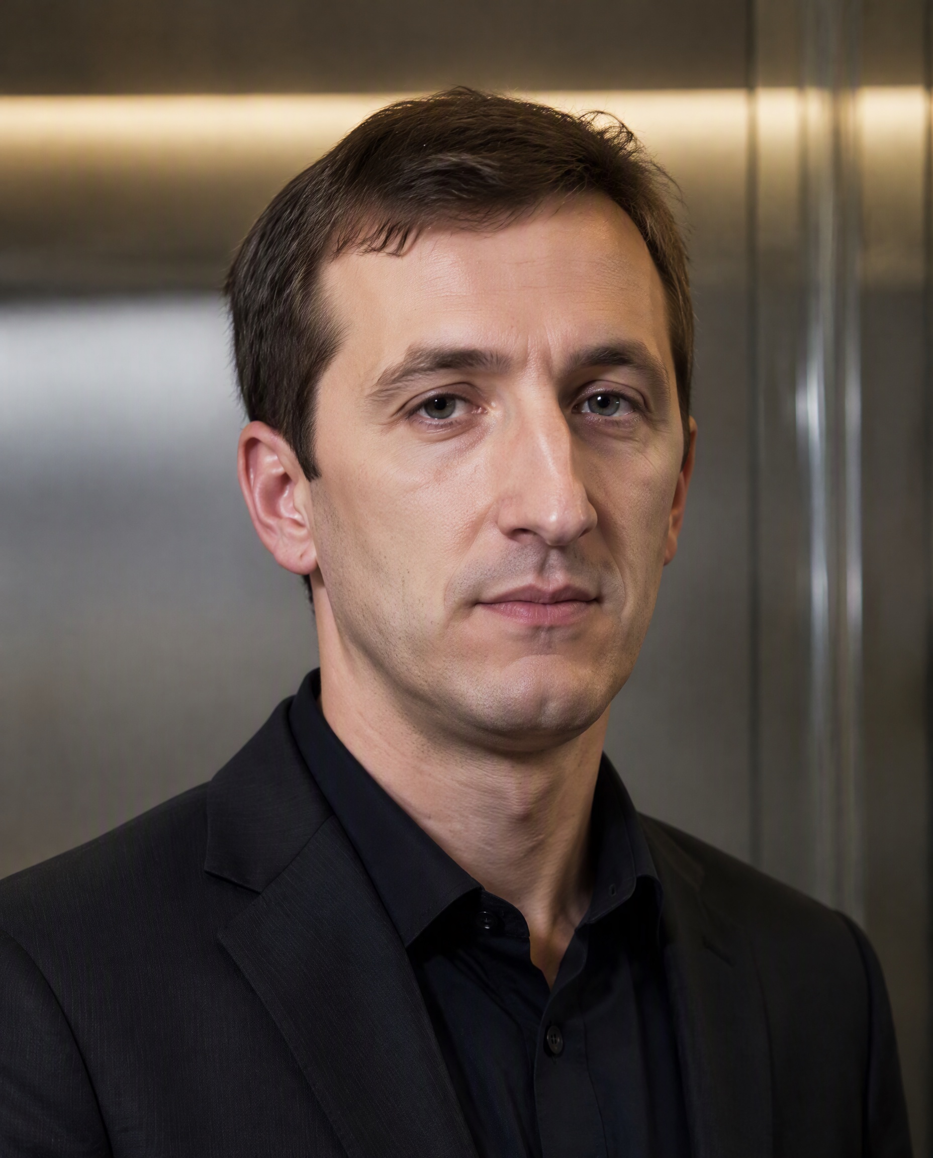 Peter M. — Data & Analytics Architect
